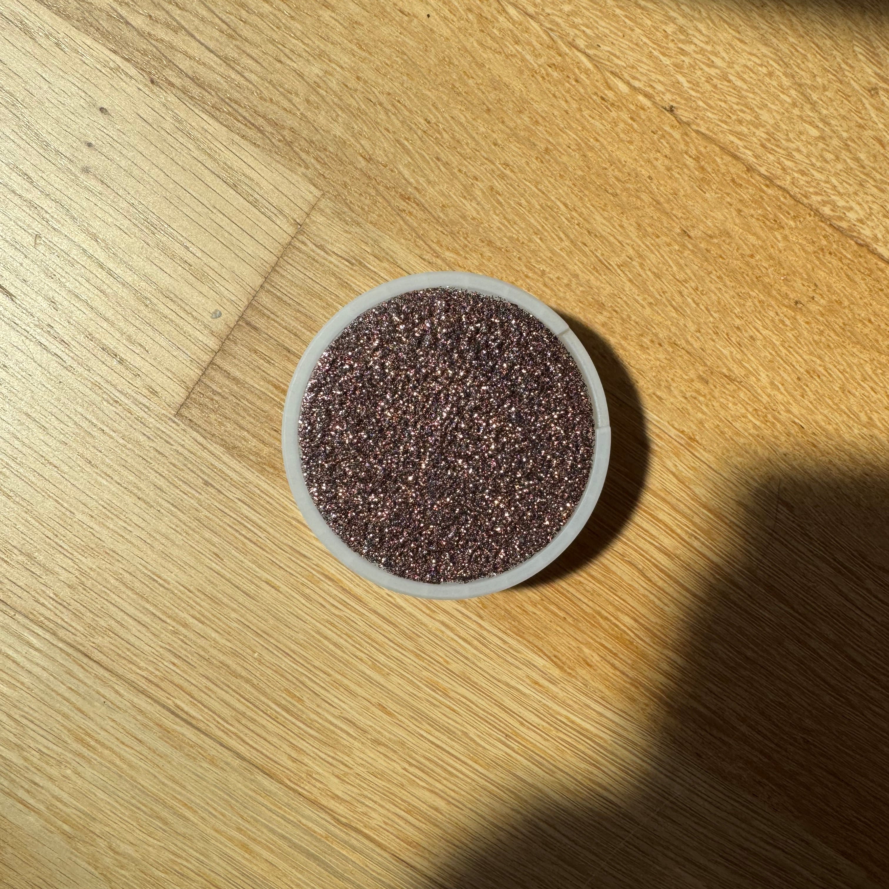 Glitter Pouch Dose – Braun